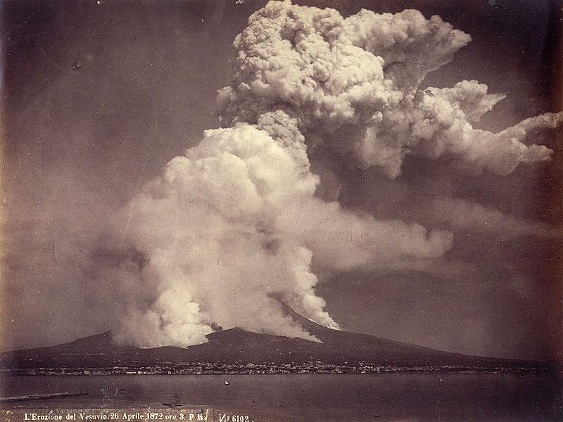 Giorgio-Sommer (1834-1914) Eruzione del Vesuvio 26 Aprile1872 ore 3 P.M., vista da Napoli. N. di catalogo 6102.